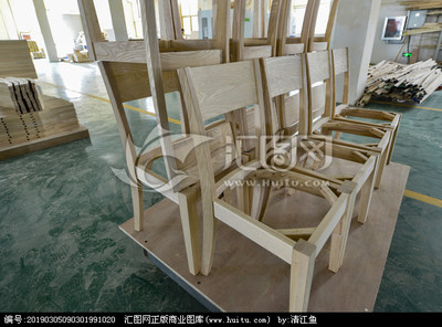 匠心獨運 探索木椅與木質家具的制造藝術